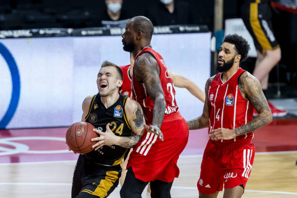 畏的伤病阴 畏的伤病阴